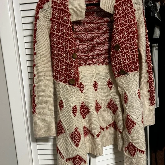 Sparrow Red and Cream Patterned Cardigan - Picture 1 of 7